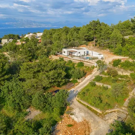 House Sunset Haven Estate סוטיבאן